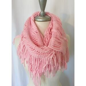 D&B Knit Infinity Scarf Fringe Acrylic Unique Knit Design Pink Casual Retro Boho